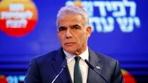 El líder opositor Yair Lapid logró apoyos para una amplia coalición que gobernará en Israel, Foto: REUTERS