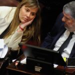 Senado: negocian el kirchnerismo y Martín Lousteau para voltear la Ley Bases